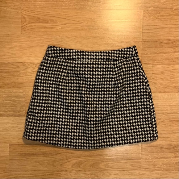Cute preppy black and white houndstooth button up mini skirt Size XS - Picture 2 of 6
